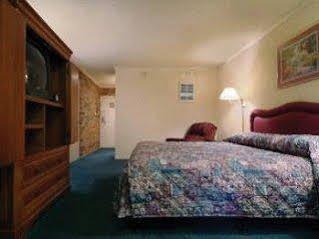 Americas Best Value Inn And Suites North Farmers Branch Exteriér fotografie