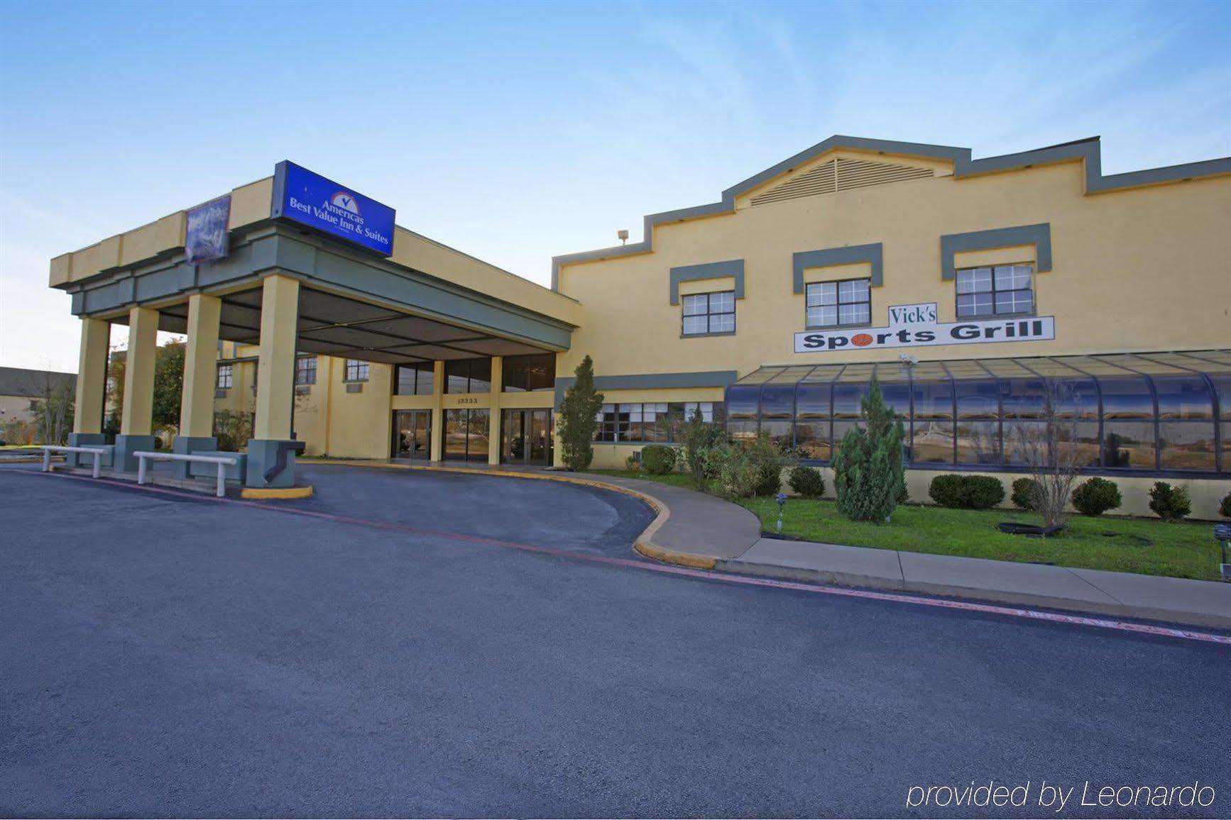 Americas Best Value Inn And Suites North Farmers Branch Exteriér fotografie