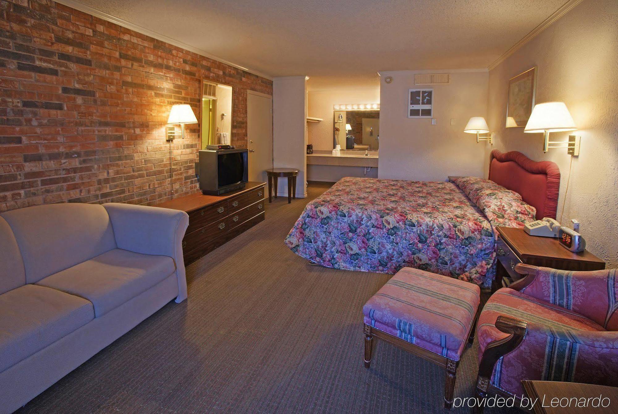 Americas Best Value Inn And Suites North Farmers Branch Pokoj fotografie